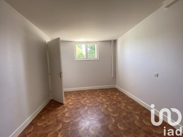 House for sale 4 rooms 71 m² Colombier