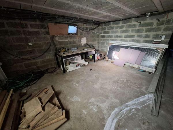 Pavillon proche VERNEUIL SUR AVRE 6 pièce(s) 101 m2 + terrain