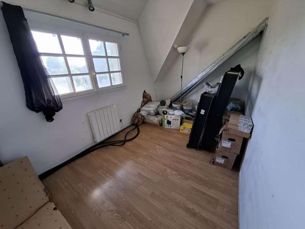 Pavillon proche VERNEUIL SUR AVRE 6 pièce(s) 101 m2 + terrain