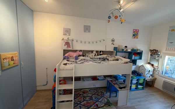 Maison à vendre    5 pièces •  Meyssiès