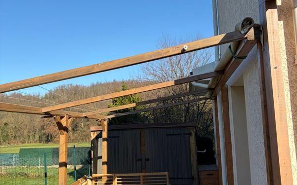 Maison à vendre    5 pièces •  Meyssiès