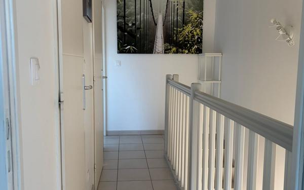 Maison à vendre    5 pièces •  Meyssiès