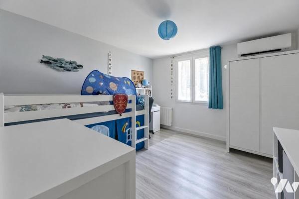MAISON - CENTRE-VILLE - 4 CHAMBRES - TERRAIN 268m2