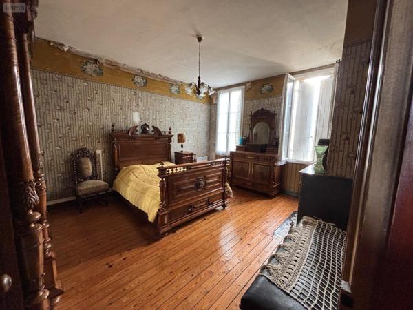 Maison à vendre à Saint-Émilion en Gironde (33330), ref : 118/1568