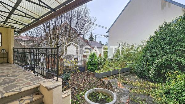 BONNY SUR LOIRE, belle maison en pierre de 116 m².