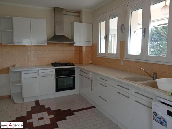 Maison à BRUGHEAS, 03700 - 7 pièces 160m²