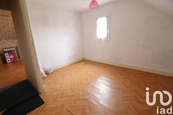 House for sale 5 rooms 90 m² Le Malesherbois