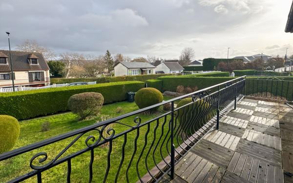 Maison à vendre    3 pièces • 150 m2 Saint-Arnoult