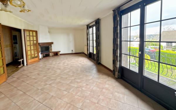 Maison à vendre    3 pièces • 150 m2 Saint-Arnoult