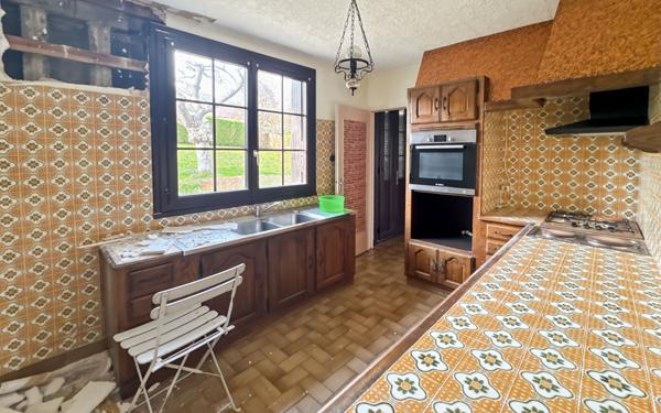 Maison à vendre    3 pièces • 150 m2 Saint-Arnoult