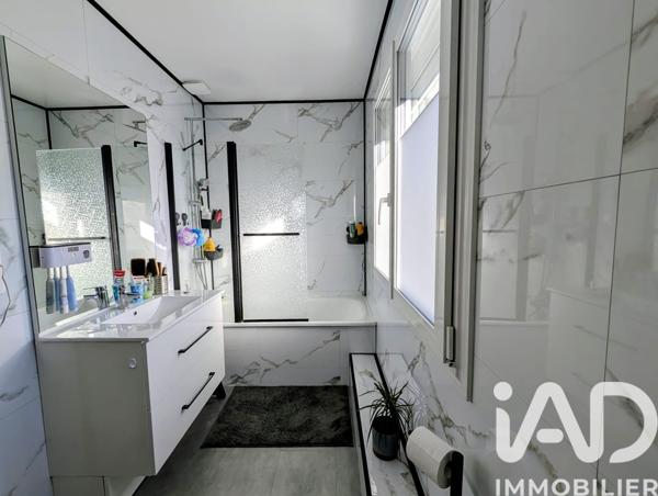 Maison à vendre 5 pièces 92 m² Mantes-la-Ville