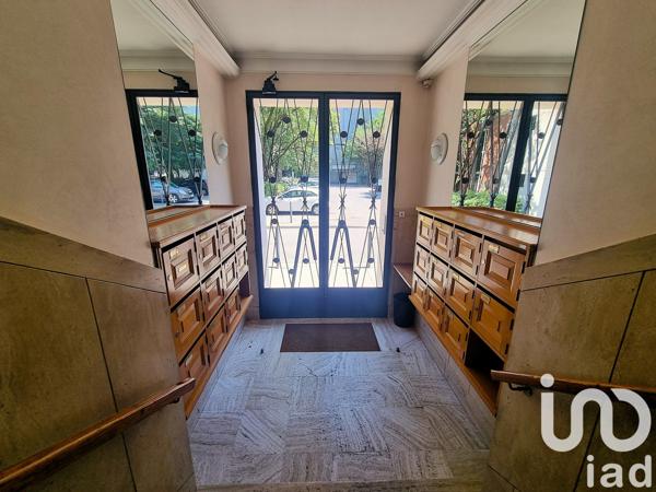 Apartment for sale 3 rooms 78 m² Grenoble