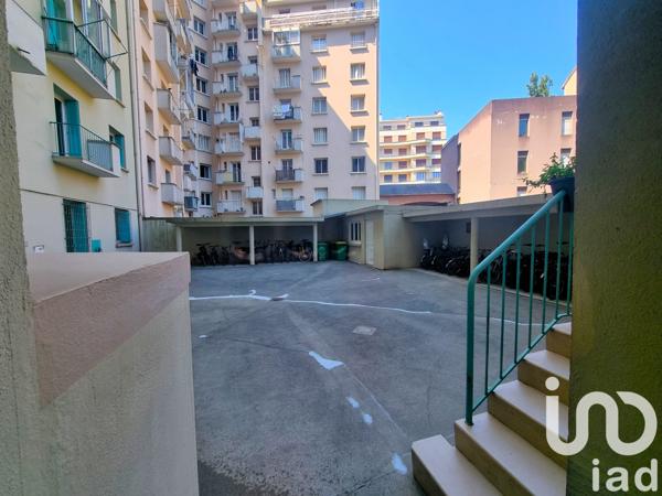Apartment for sale 3 rooms 78 m² Grenoble