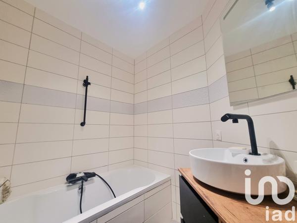 Apartment for sale 3 rooms 78 m² Grenoble