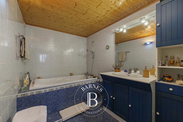 La Roche-sur-Foron, Chalet 4 Chambres -  185 m² à vendre