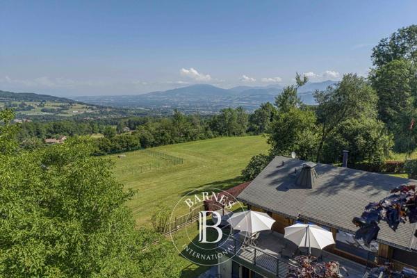 La Roche-sur-Foron, Chalet 4 Chambres -  185 m² à vendre