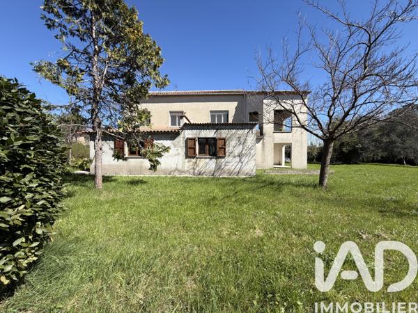 Maison à vendre 5 pièces 145,49 m² Alès