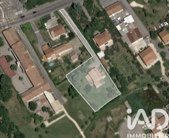 Maison à vendre 5 pièces 145,49 m² Alès