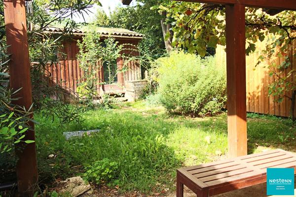 Echoppe 2 chambres avec Jardin à Cenon