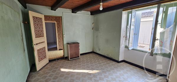 Maison de Charme à Rénover avec Potentiel Exceptionnel à Ars-en-Ré