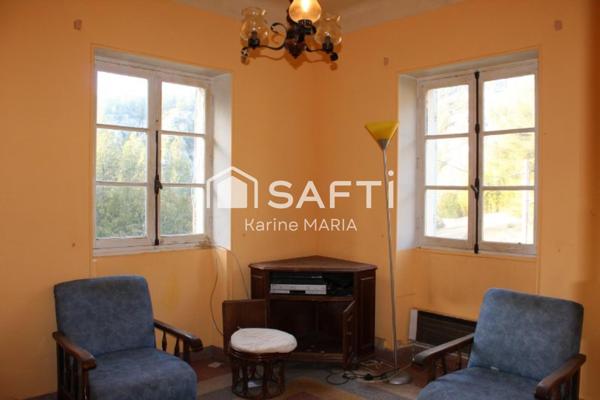 13260 - CASSIS - Port Miou - Maison de 135 m2 avec 2 appartements et garage