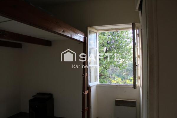 13260 - CASSIS - Port Miou - Maison de 135 m2 avec 2 appartements et garage