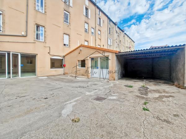 Millau (12100) Local professionnel de 466 m² – Emplacement premium avec parkings privatifs