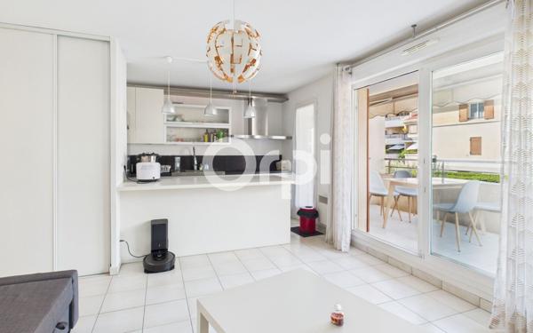 Appartement à vendre    2 pièces • 42,87 m2 Pégomas