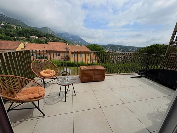 3 PIÈCES MODERNE AVEC TERRASSE ET VUE DÉGAGÉE - VENCE