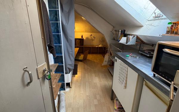 Appartement à vendre    1 pièce • 3,40 m2 Paris 5