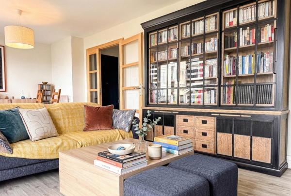 Un appartement lumineux, rénové avec goût, idéalement situé avec tramway au pied de l’immeuble.
