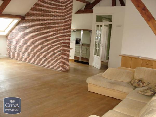 Appartement à louer 5 pièces 119.04m²