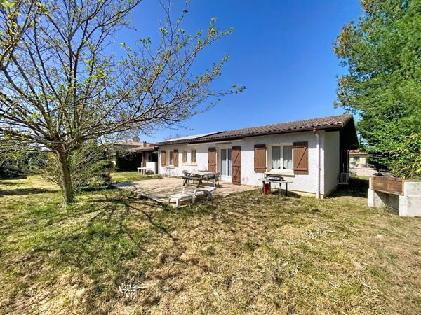 Saint-Julien-en-Born (40170) Maison de plain-pied avec spa et véranda à proximité du littoral