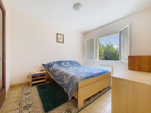 Saint-Julien-en-Born (40170) Maison de plain-pied avec spa et véranda à proximité du littoral