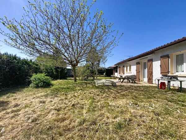 Saint-Julien-en-Born (40170) Maison de plain-pied avec spa et véranda à proximité du littoral