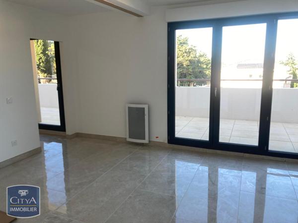 Appartement à louer 3 pièces 116.45m² Agde (34300)