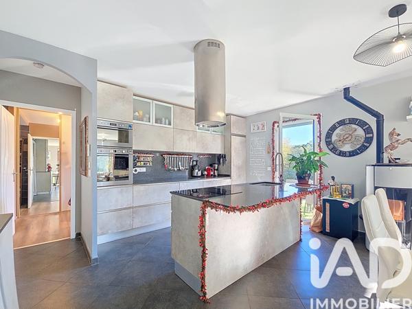 Maison à vendre 6 pièces 126 m² Colomars