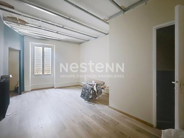 Bien d'exception en plein coeur de Saint-Rémy-de-Provence ? Local commercial + habitation de caractère