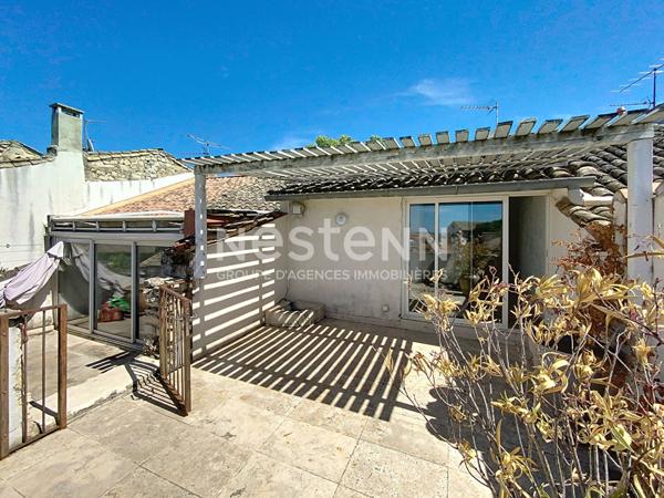 Bien d'exception en plein coeur de Saint-Rémy-de-Provence ? Local commercial + habitation de caractère