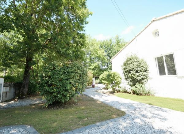 Breuillet, Particulièrement bien placée !!!