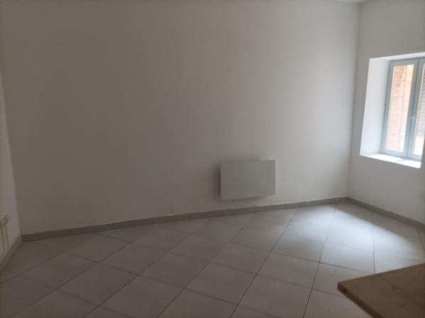 Appartement à louer |  Bessan |  1 pièce | 19 m²