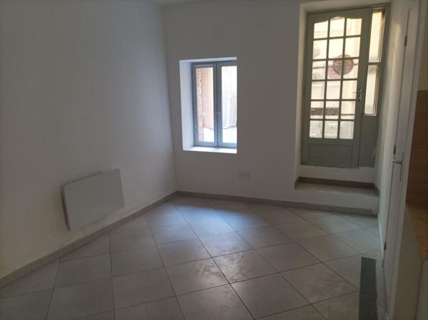 Appartement à louer |  Bessan |  1 pièce | 19 m²