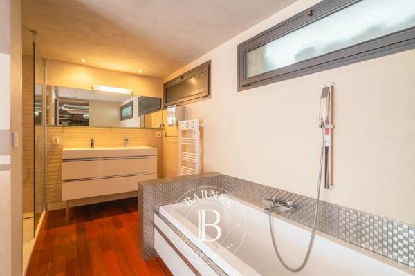 Cassis, Maison 3 Chambres -  216 m² à vendre