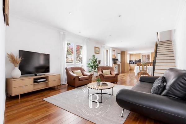 Joinville-le-Pont, Maison 3 Chambres -  115 m² à vendre