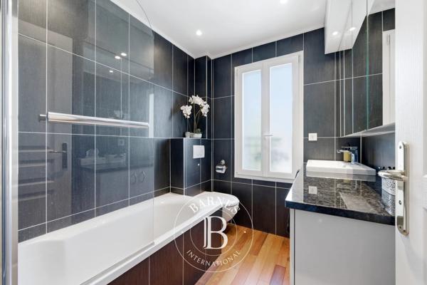 Joinville-le-Pont, Maison 3 Chambres -  115 m² à vendre