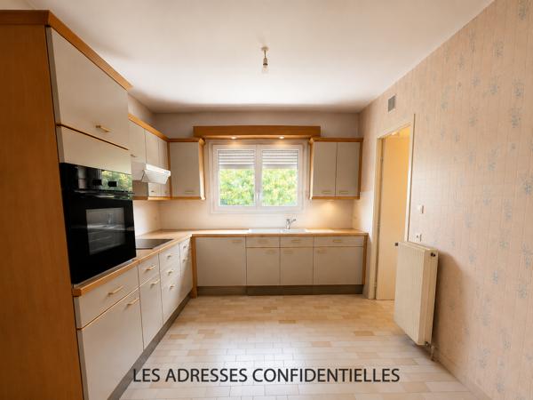 TASSIN LA DEMI LUNE - Proche Parc de la raude - Appartement 92 m² balcon et garage