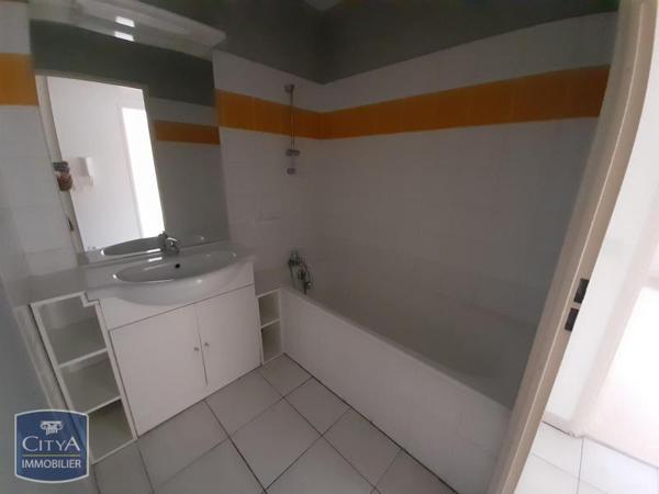 Appartement à louer 2 pièces 47.87m²