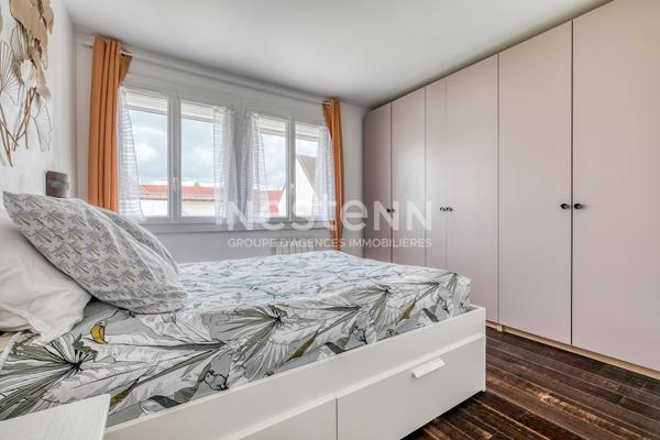 Maison Bailly Romainvilliers 8 pièce(s) 190 m2