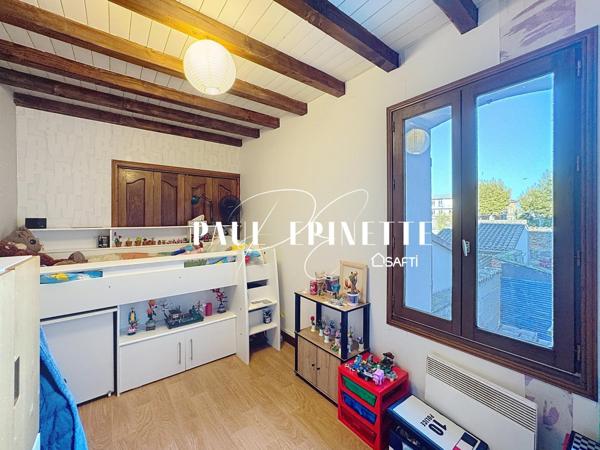 Maison 4 pièces avec garage et cour