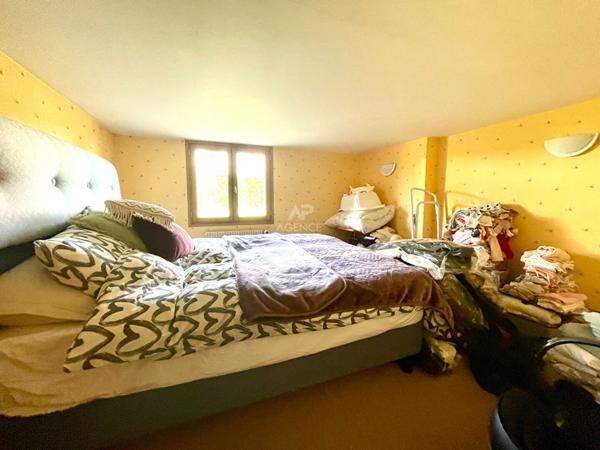 MAISON - CONFLANS STE HONORINE - 6 PIÈCES - 95 m2 €415 000 ** - Référence 7723